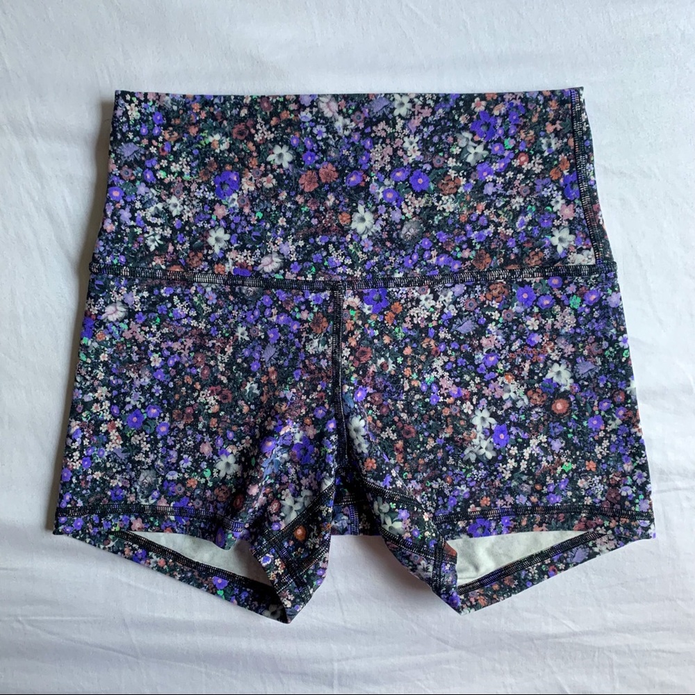 LULULEMON align shorts 4”